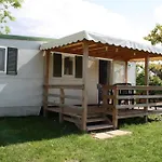 Village Du Parc مكان تخييم 3*