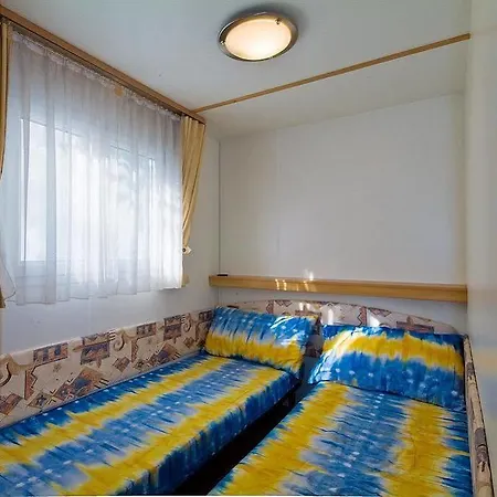 Village Du Parc キャンプ場