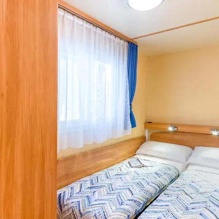 キャンプ場 Village Du Parc ラツィーゼ