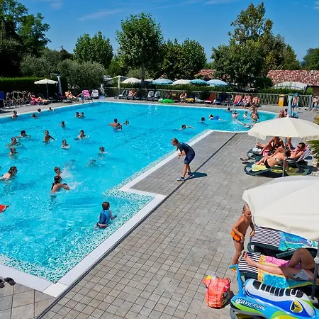 Parque de Campismo Village Du Parc 3*