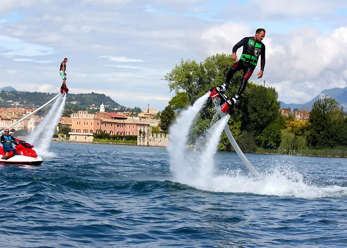 Village Du Parc לאזיסה